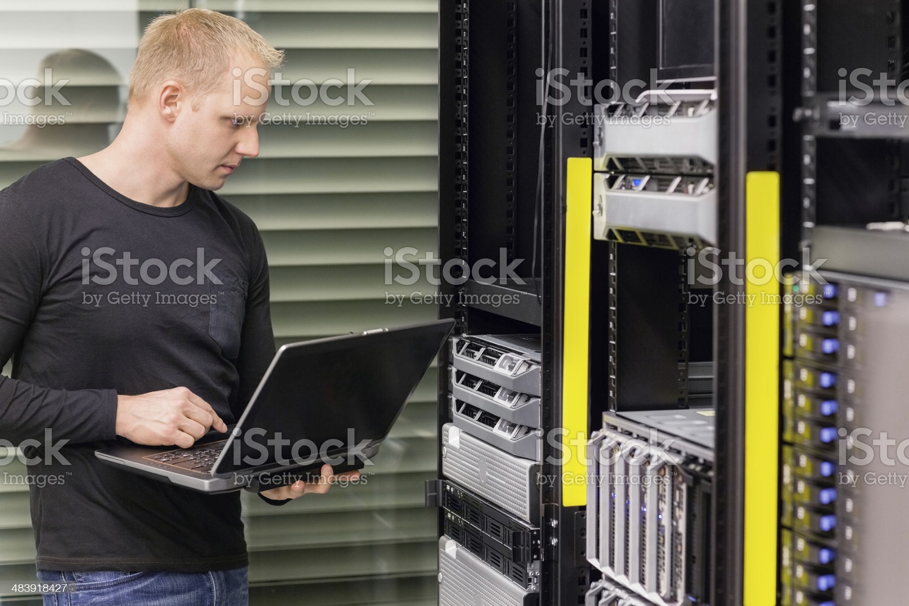 istockphoto-483918427-2048x2048